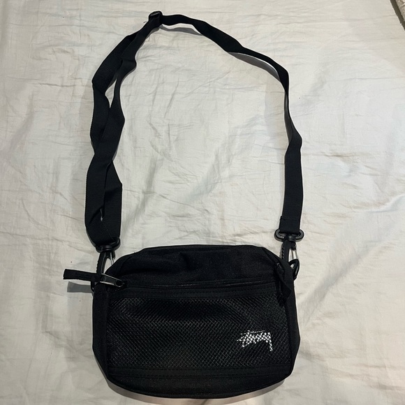Black Stussy bag wire side crossbody messenger bag - Picture 6 of 6